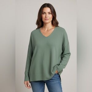 J. Jill V-Neck Dolman Sleeve Sweater Green Size Small